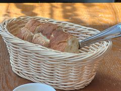 餐前面包-Entrecôte 法国牛扒馆(保利·时光里店)