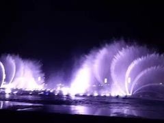 -东港音乐喷泉广场