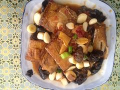 红烧带鱼-瑜瑜饭馆
