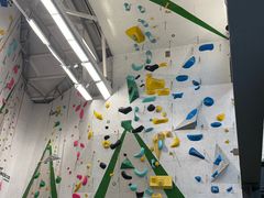 -绿壁虎攀岩基地(Tcar店)