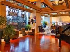 -AZUR聚(香格里拉饭店)