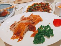 烤鸭-陈阿婆鱼头泡饼·京味菜(复兴路店)
