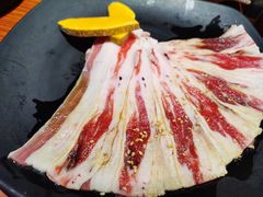 上等肥牛-山之屋炭火烧肉·生啤畅饮(大朗万科中央公园店)