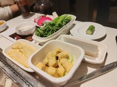 -海底捞火锅(国奥村店)