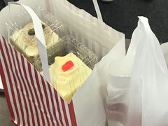 -红宝石·鲜奶小方·海派西点房(四平店)