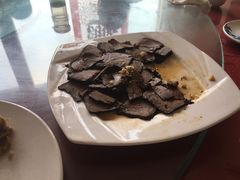 -溢心园香河肉饼总店