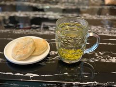 -爱的果实月嫂育婴师(世纪东方店)