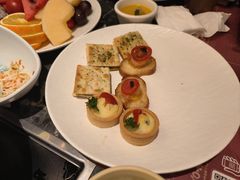 -牛YO寿喜烧·铁板烧和牛火锅自助(市府恒隆店)