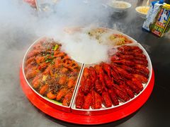 -肥肥虾庄·金牌油焖大虾(汉口城市广场店)