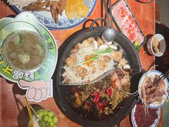 -周小明火锅(黑金冠社区店)