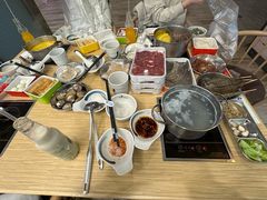 -杨老板·海鲜集市火锅·鲜切牛肉(中防万宝店)