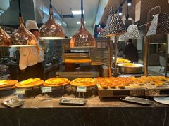 -金马门国际美食百汇(珞喻路店)