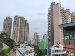 -香港大学