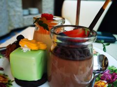 -亮马河饭店翠雅咖啡厅