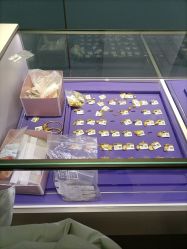 -五洲金行FIDIMO(五洲黄金大厦店)