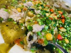 -小三峡食府(西五路店)