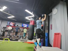 -即刻健身馆(对外经贸店)