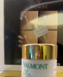 -VALMONT·若嫚蝶国际美肤中心