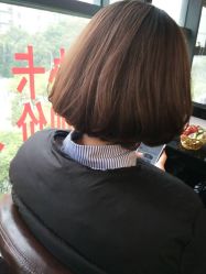 -镁连社·美联社