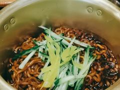 炸酱面-青春韩国料理(光环店)