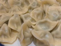 -东来菜馆•手抓海鲜家常菜•海鲜锅贴(鸽子窝店)