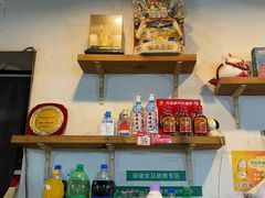 -渝嘴小老弟老火锅(华新村店)