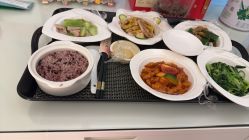 点击看大图 -宝生月子中心(民治店)