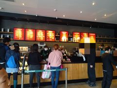 -星巴克臻选(莘庄仲盛店)