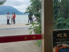 -鹏城人家海鲜酒家·23年老字号(较场尾店)