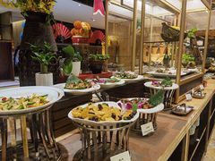 -上海皇廷花园酒店·西餐厅·自助餐