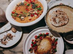 -梁家大院•农家菜(昆山会展中心店)