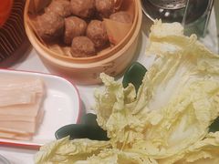 -洪氏嗨捞·广东猪肚鸡·椰子鸡火锅(西咸万象城店)