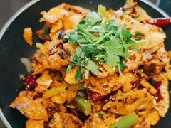 -川流不息·地道川菜·小龙虾(松东路店)