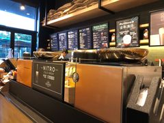 -星巴克臻选(宁波世纪东方广场店)
