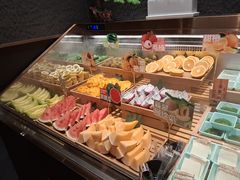 -一绪に和牛寿喜烧(罗湖益田假日店)