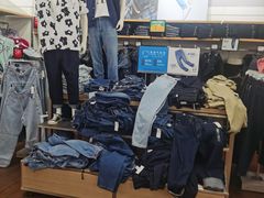 -GAP(王府井奥莱·香江小镇店)