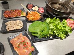 -啊美丽炭火烤肉(滑翔一店)