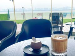 -游心咖啡(青山滨江店)