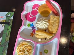 -安吉银润锦江城堡酒店(Hello Kitty主题乐园店)