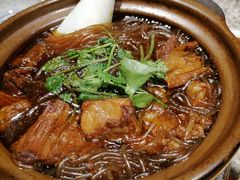 牛腩粉丝砂锅-南京大牌档(香港广场店)