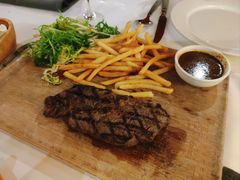 -火车头法国西餐厅