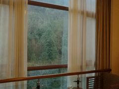 -中铁花水湾温泉酒店(大邑店)