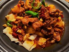 沙湾大盘鸡-耶里夏丽·丝路新疆菜·清真食品(徐汇南丹东路臻选店)