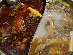-肖肖酸萝卜鱼火锅(总店)