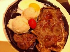 -豪客来牛排(府河店)