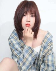 -时尚殿堂明星门店