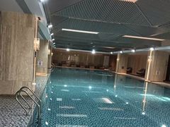 -矿泉游泳场