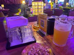 -喜鹊音乐酒馆(西街店)