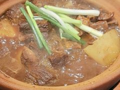 -阿润打边炉·鲜切鸡煲(华漕店)