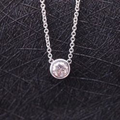 -威德钻石-克拉钻大本营(南京东路店)